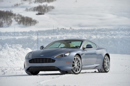 Aston Martin и лед
